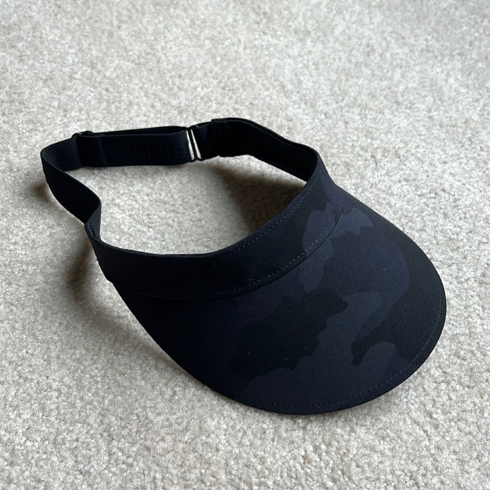 lululemon - Fast Paced Wide Band Running Visor